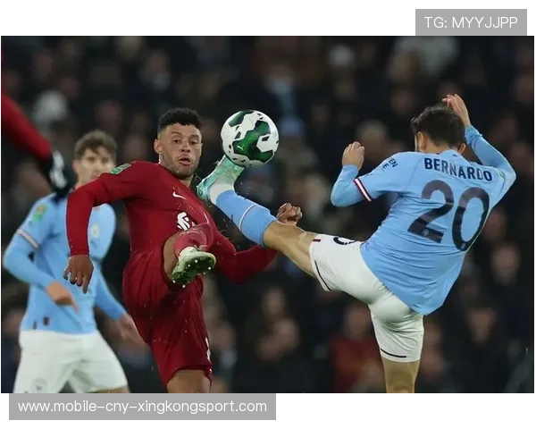 曼城与利物浦主教练战术对决深度分析与比赛全景解析 曼城与利物浦主教练战术对决深度分析与比赛全景解析