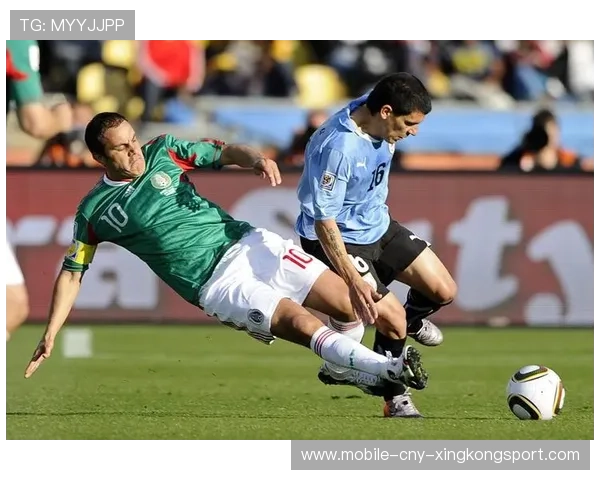 墨西哥老虎大学准备签下自由球员,引爆校园体育新风潮 墨西哥老虎大学准备签下自由球员,引爆校园体育新风潮