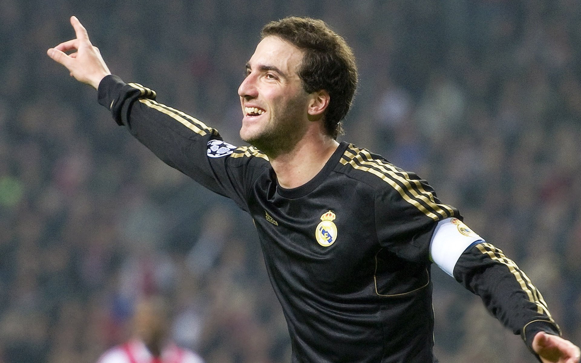 全国田径锦标赛百米飞人大战 新科冠军跑进10秒大关